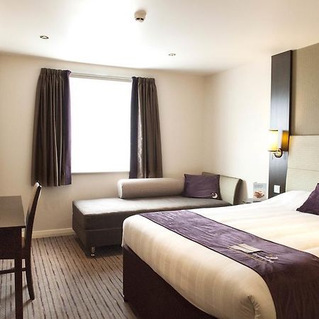 Premier Inn Dunfermline Kültér fotó