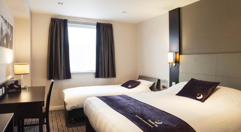 Premier Inn Dunfermline Szoba fotó